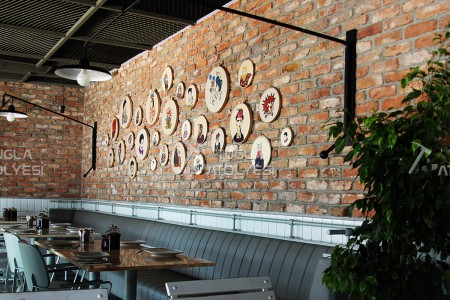 lokma-cafe-tugla-duvar